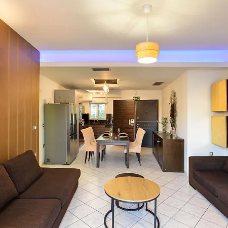Arieldine Luxury 2 Apartment *