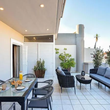Arieldine Luxury 2 Apartment